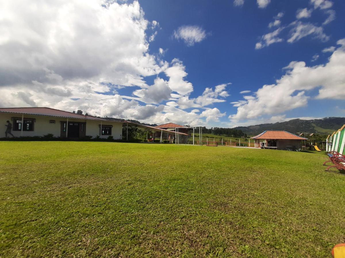 Finca Hotel La Fragata 圣罗莎德卡瓦尔 外观 照片